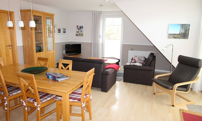 Alt Gaarz Apartment | Villa Elsa apartment 11, just 150 m from the beach - Villa Elsa apartment 11, just
