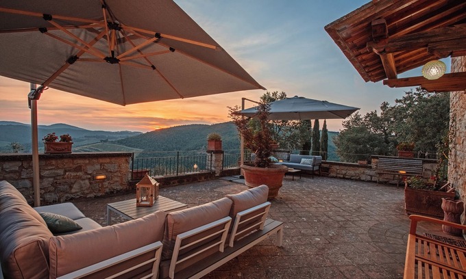 Vertine Villa | "Villa Erbolino" with Private Garden, Outdoor Stone Bathtub & Wi-Fi