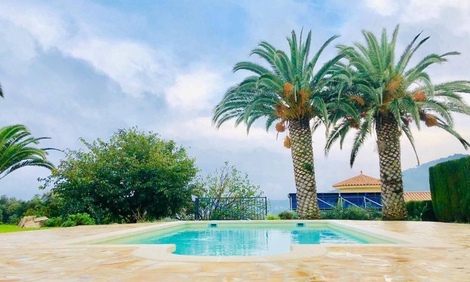 Calonge Hotel | Villa Felicidad Calonge, in a quiet location with sea view and view of the mountains.