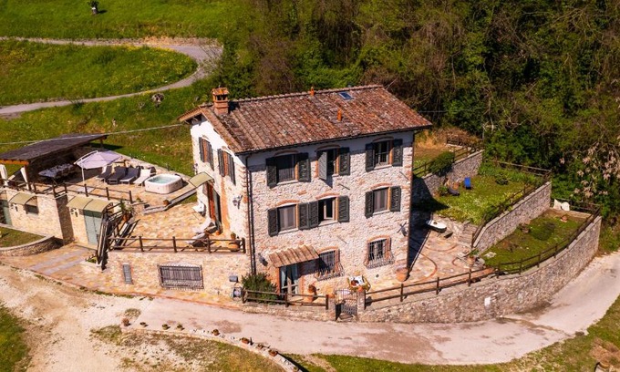 Villabuona Villa | Villa Fenice - Elegant Country House