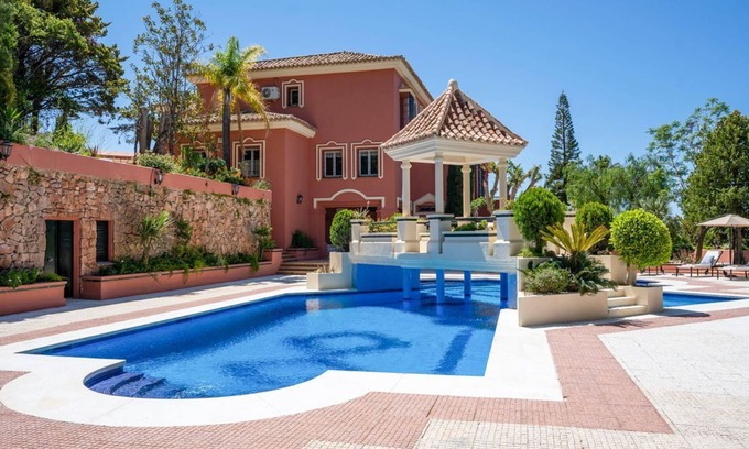 Mijas Villa | Villa Florez Mijas - Eight Bedroom Villa, Sleeps 16