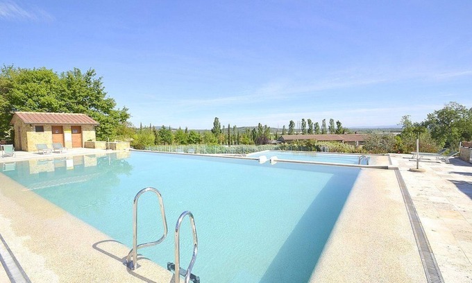 San Macario In Monte House | Villa Fontanile E: An elegant and welcoming apartment that is part of a small villa surrounded by the greenery, with Free WI-FI.