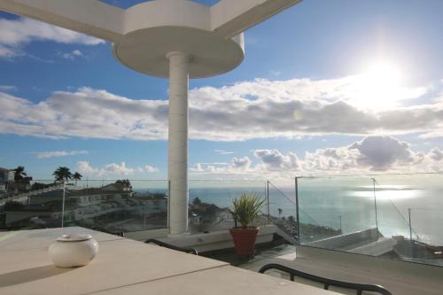 Radazul Bed & Breakfast | Villa Gonzalez Sea Views