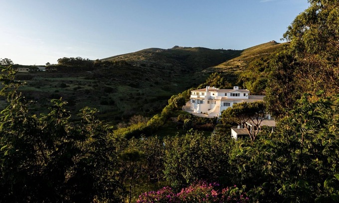 Monserrate Villa | Villa Guincho Cascais | Ocean View | 16pax | Maid