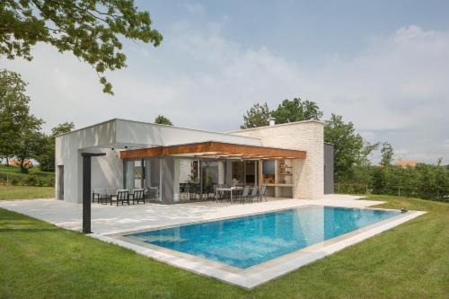 Sveti Petar u Sumi Villa | Villa Helios