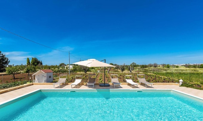 Parati Villa | Villa Il Neto by BarbarHouse