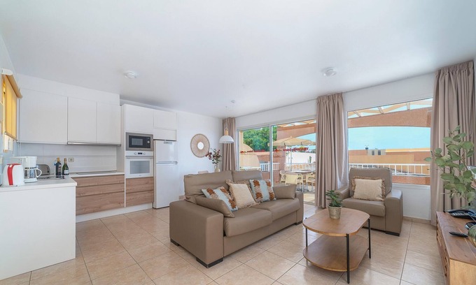 Solana del Matorral Apartment | Villa in Jandía with Sea Views & Wellness