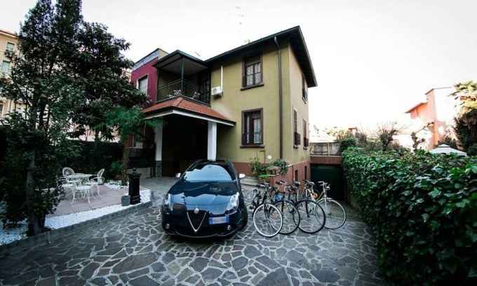 Zona Zara Villa | Villa in the heart of Milan (x 8 persons)