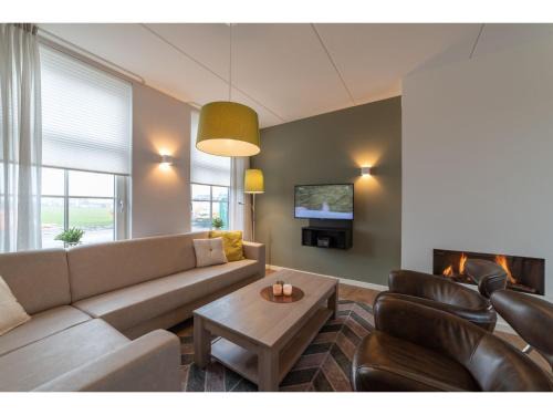 Colijnsplaat House | Villa in Zeeland near Clean Beaches, cleaning included