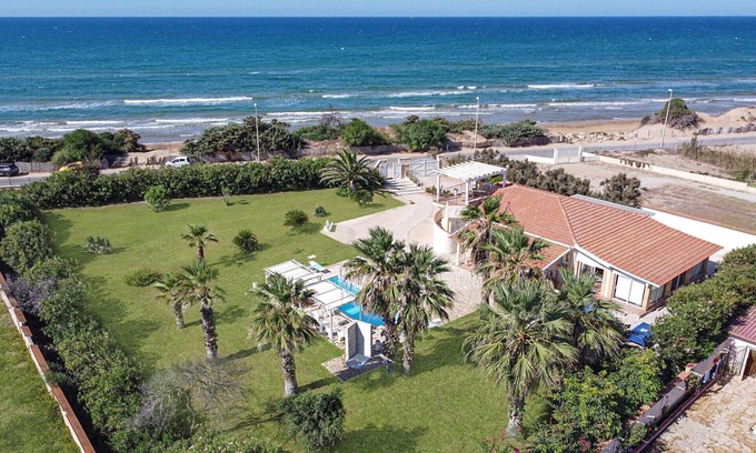 Santa Maria del Focallo Villa | Villa Clara Ispica by Villa Plus