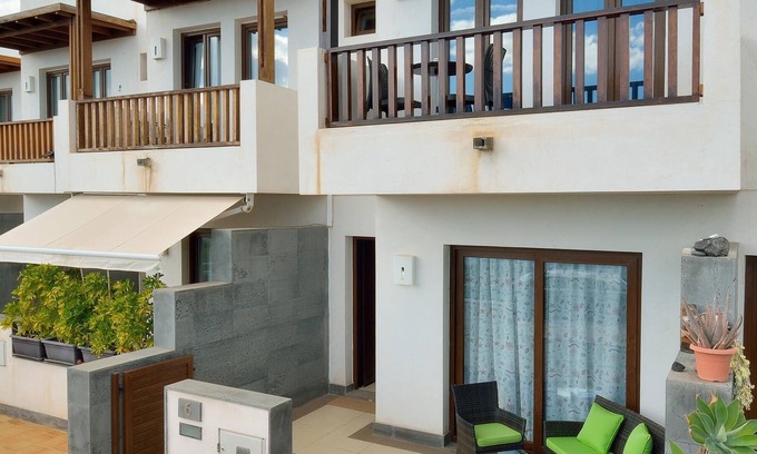 Puerto Calero Cottage | Villa Juliet with Share Pool in Puerto Calero By PVL