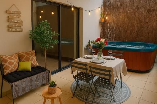 Candillargues Villa | Villa l'Eden de Camargue- Spa et Nature