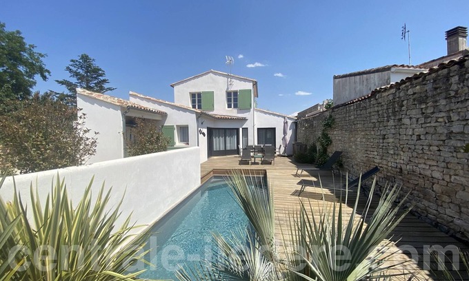 Sainte-Marie-de-Re Villa | Villa La Rémoise : New villa with swimming pool for up to 6 people.