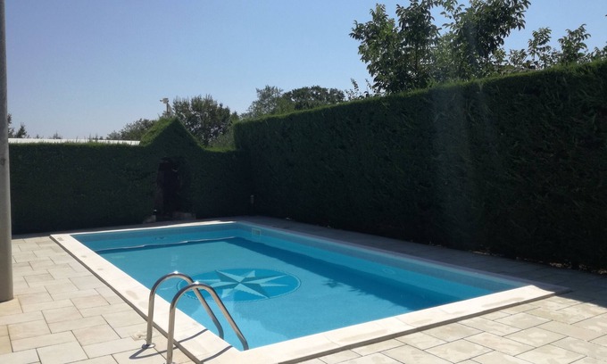Noci Villa | Villa La Ruta Park, Pool and Relaxation