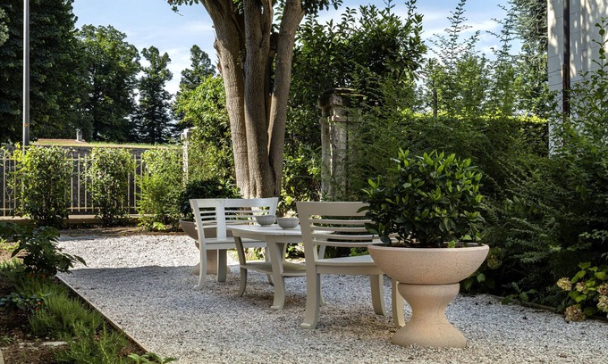 Lucca Historical Center Bed & Breakfast | Villa La Tuia B&B