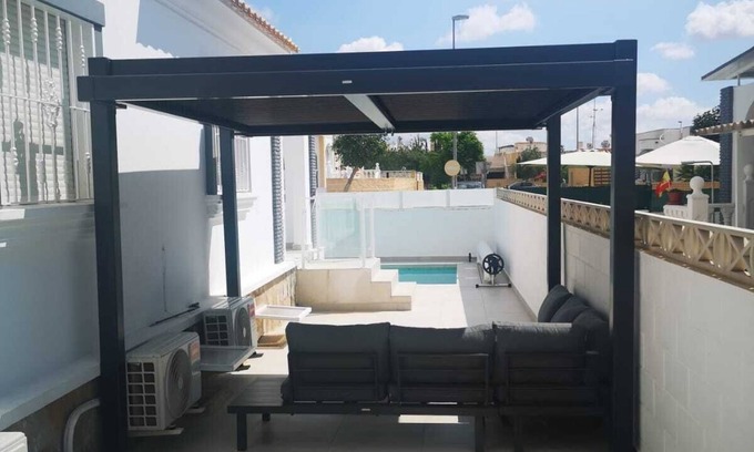 Jeronimo y Avileses y Balsicas de Arriba Villa | Villa La Vita e Bella with Private Pool & BBQ