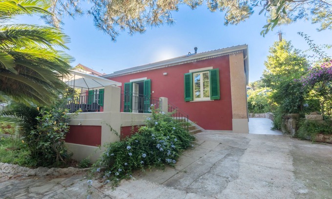 Capo Peloro Villa | Villa Labruto - Air and Fire Apartment with exclusive terrace and garden.