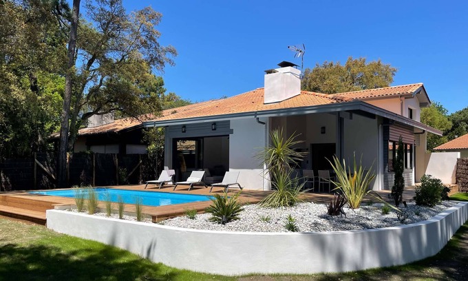 Les Estagnots House | Villa LAC