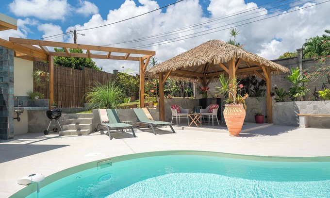 Goyave Villa | Villa Ladouchka with private pool and outdoor gazebo, no neighbors in sight