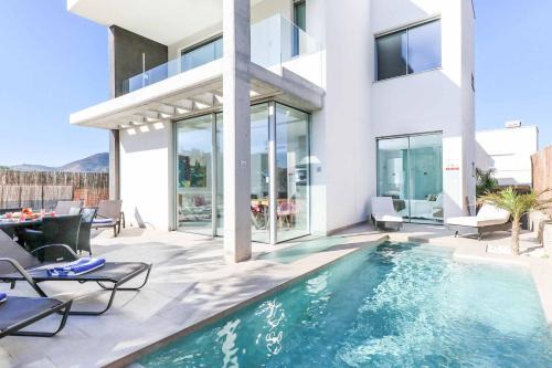 Diputacion de Rincon de San Gines Villa | Villa Las Dalias 1