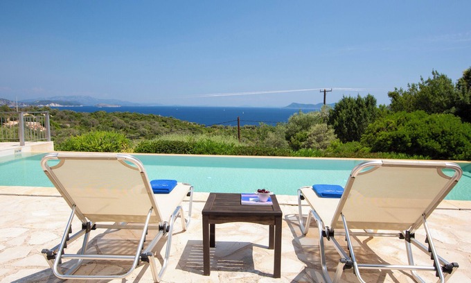 Sivota Villa | Villa Lefki – spacious (180m2) contemporary villa with XL infinity pool