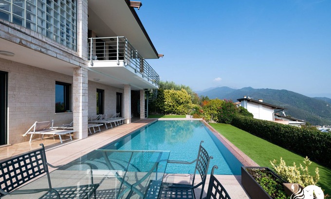 Villanuova sul Clisi Villa | Villa Livia Luxury