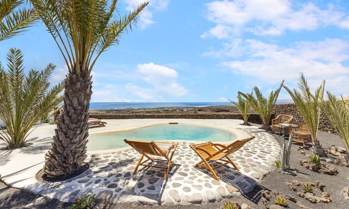 Tias Villa | Villa Los Aljibes by Escape Home