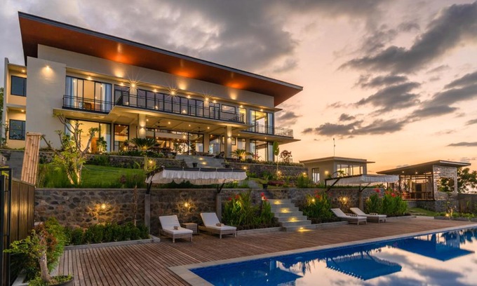 Kalibukbuk Villa | Villa Lovina Hill Paradise