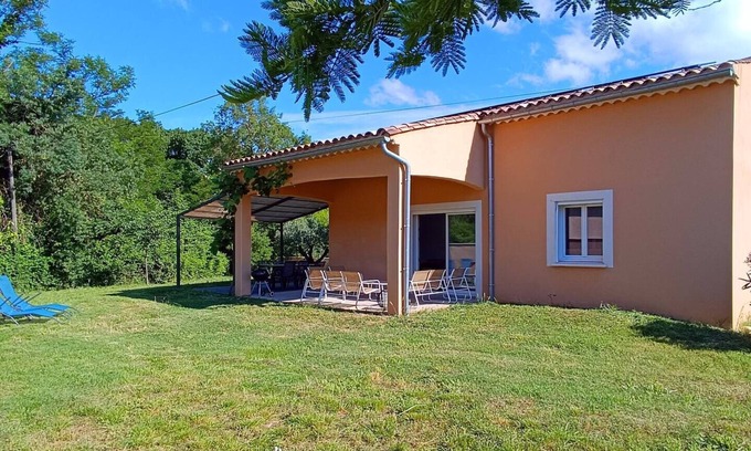 Lezan House | Villa Lyne - quiet garden, air conditioning
