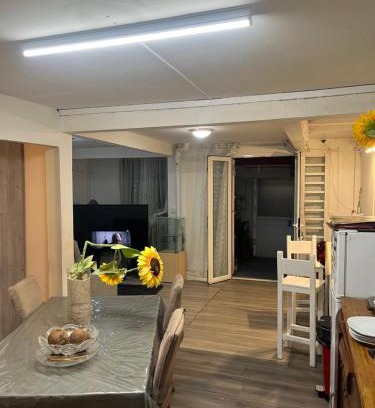 Basse-Terre House | Villa Madras