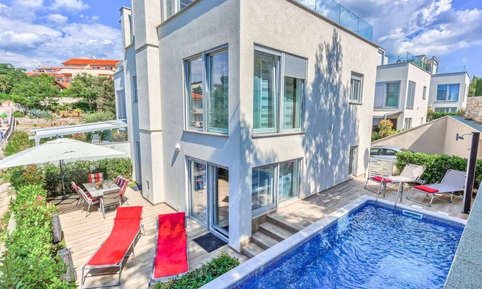 Malinska Villa | Villa Malinska - three bedroom villa close to beaches with a heated pool