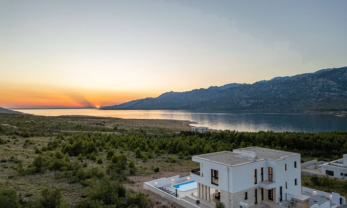 Rovanjska Villa | Villa Malusy ZadarVillas