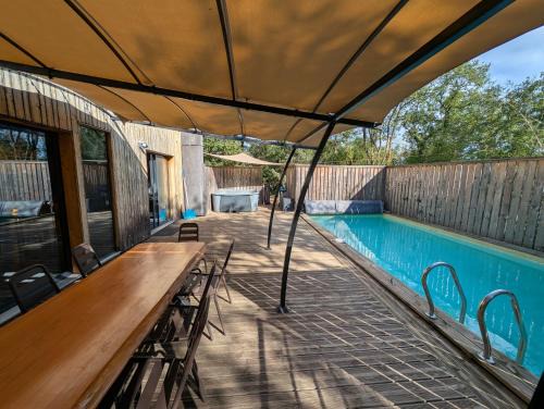 Saint Alban Auriolles Villa | Villa Mammouth