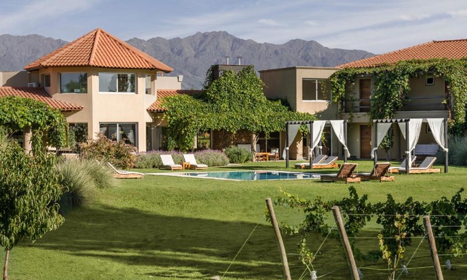 Lujan de Cuyo Hotel | Villa Mansa