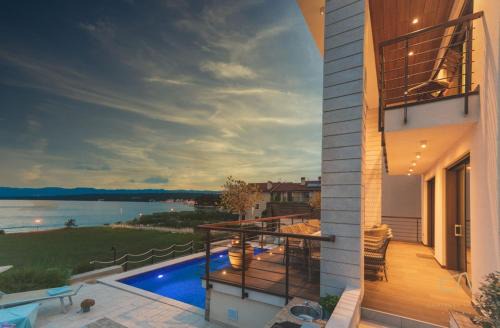 Zidarici Villa | Villa Marconica