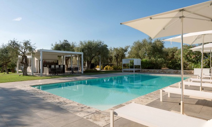 Alghero Villa | Villa Mirage - Luxury Retreat two kilometres from Alghero