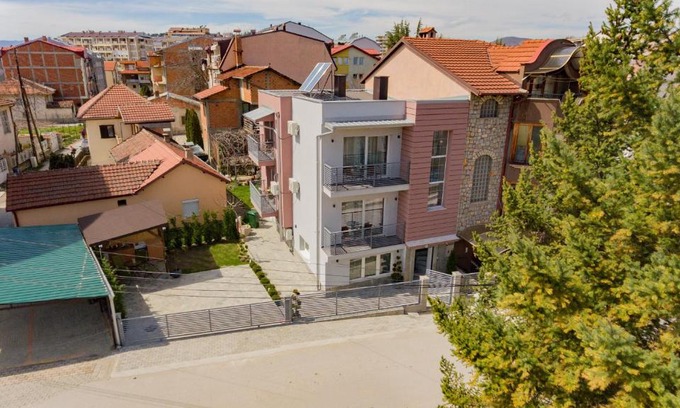 Ohrid Bed & Breakfast | Villa Misija