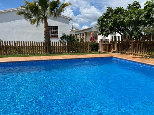 L'Escala House | Villa Montserrat 3, Terrace & Pool