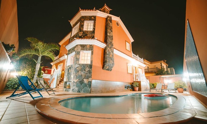 Sonnenland Villa | Villa Morada Sonneland with private heated pool