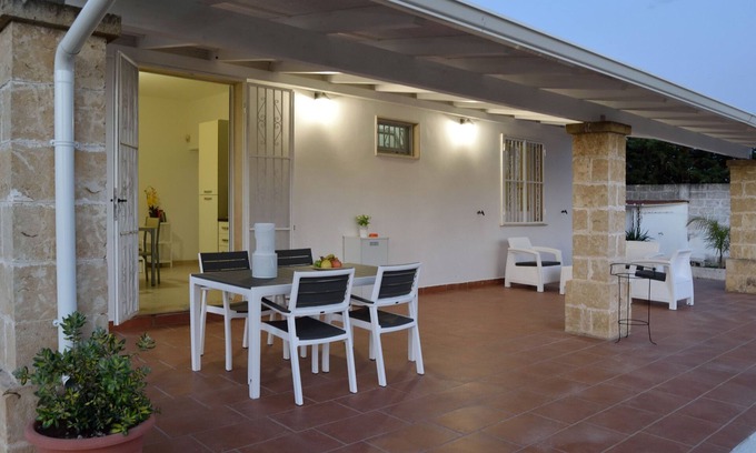 Pittuini Apartment | Villa Morfeo - Bilo Sole by BarbarHouse