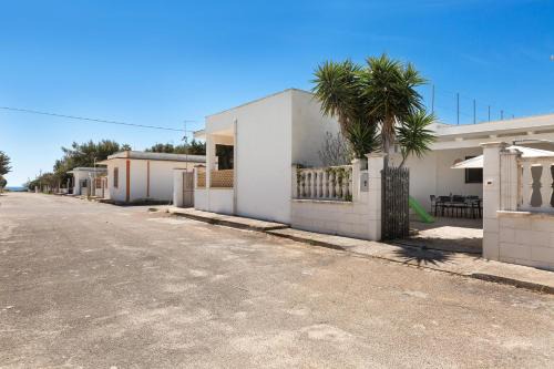 Padula Fede House | Villa Mormora by BarbarHouse