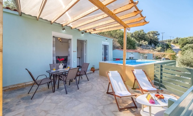 Katomerion Villa | Villa "Μyrtali" with Sea View, 2 Private Terraces & Wi-Fi