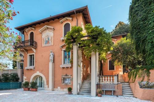 Borgo Trento House | Villa Natalia - adults only