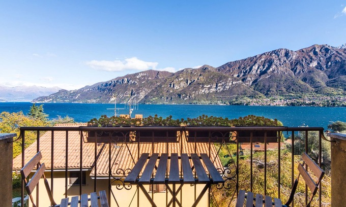 Limonta House | Villa near Bellagio, with stunning lake view, garden and private parking