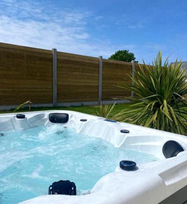 Plouescat Villa | Villa Palulova - maison 8 personnes - SPA