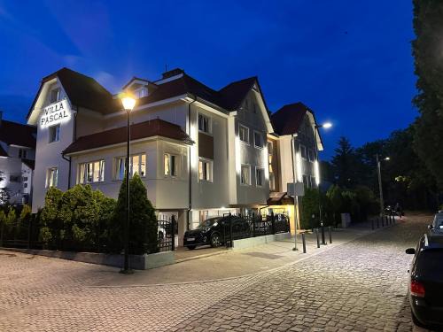 Brzezno Bed & Breakfast | Villa Pascal
