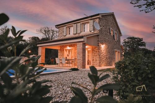 Risika Villa | Villa Pepina