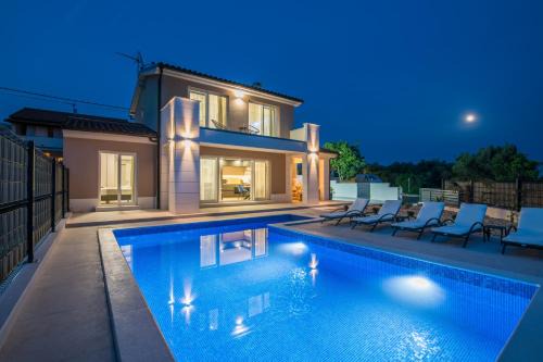 Skrbcici Villa | Villa Periska