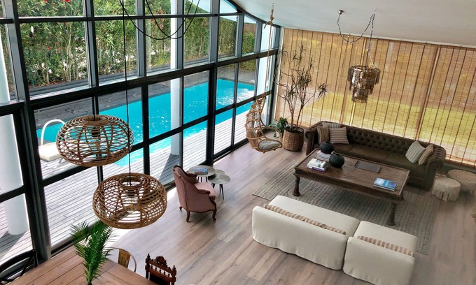 Quinta do Anjo Villa | Villa Provence Chic | Luxury retreat with private pool