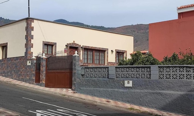 Barranco Hondo House | Villa Rosa